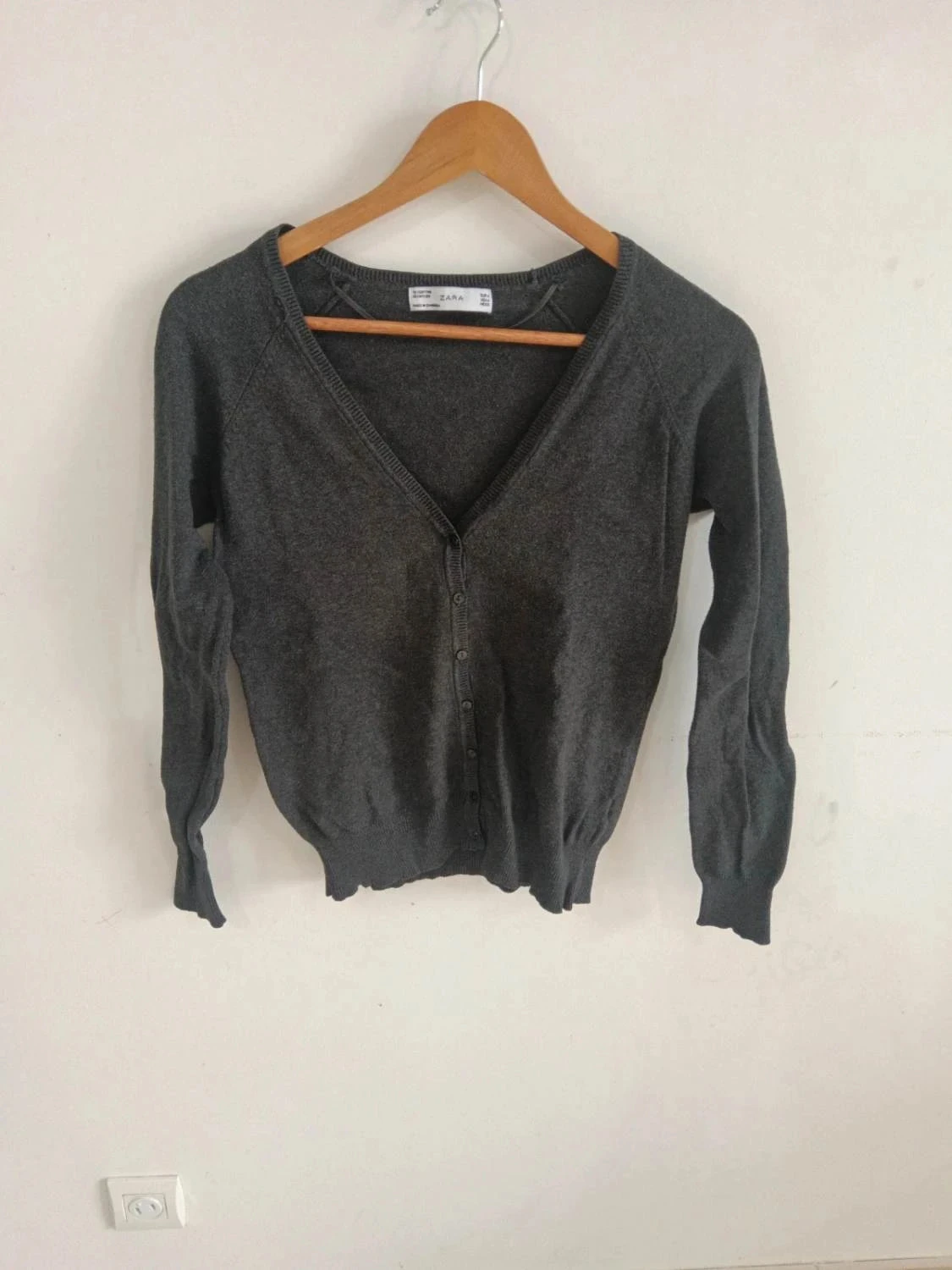 C133 gilet gris Zara M